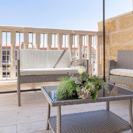 Stylish 1 Bedrooms Parking At City Gate Jerusalem Exterior foto