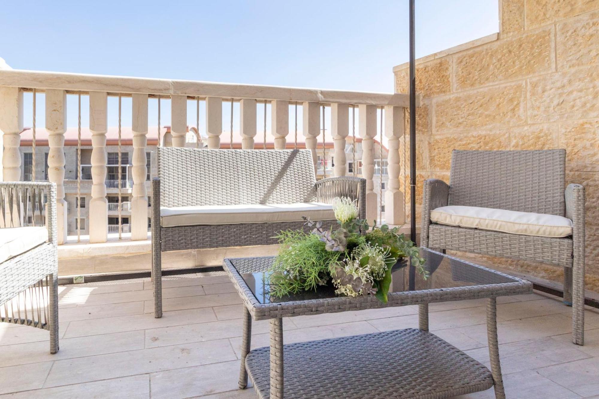 Stylish 1 Bedrooms Parking At City Gate Jerusalem Exterior foto